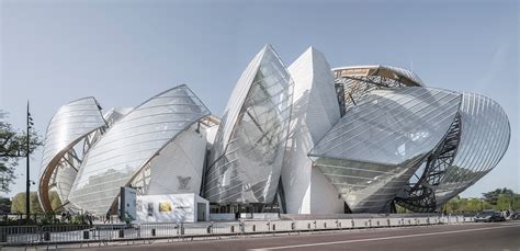 direttore fondation louis vuitton|fondation vuitton site officiel.